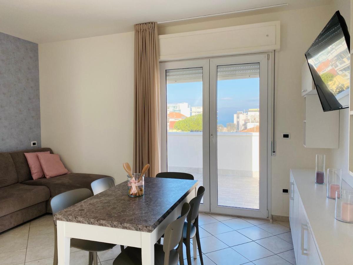 Rimini Bay Suites&Residence المظهر الخارجي الصورة