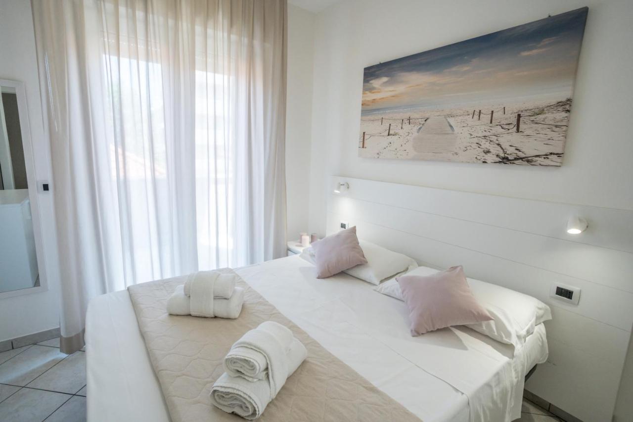 Rimini Bay Suites&Residence المظهر الخارجي الصورة